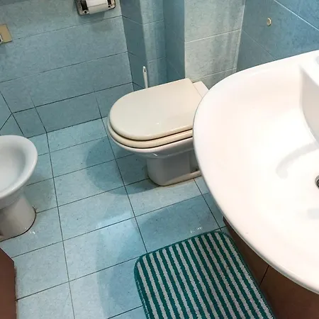 S317 - Sirolo, Ampio Trilocale Comodo Ai Servizi Sirolo